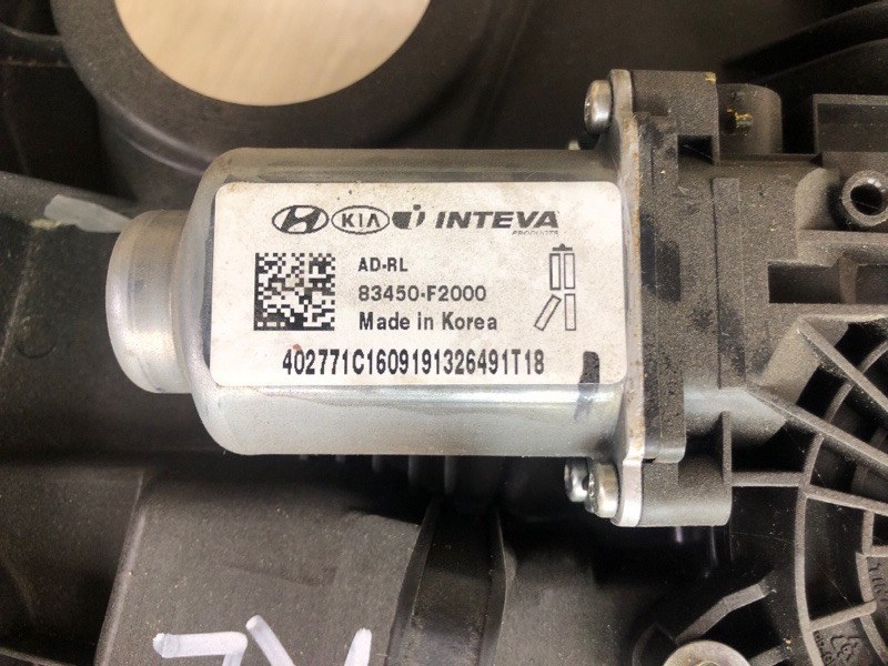 Стеклоподъемник задний левый ELANTRA AD 16- 2016 2.0 G4NH