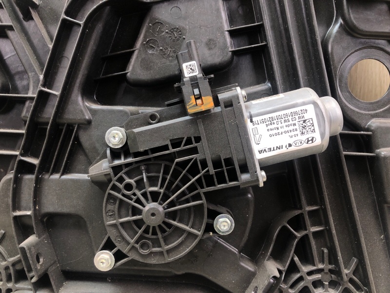 Стеклоподъемник передний левый HYUNDAI ELANTRA AD 16- 2.0 G4NH