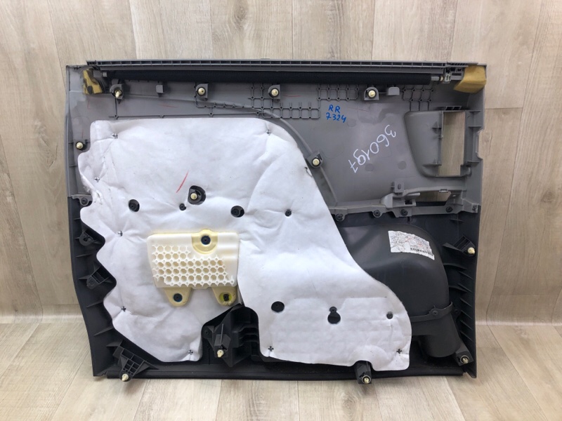 Карта двери задняя правая SIENNA 11-16 2014 3.5 2GR-FE Карта двери задняя правая SIENNA 11-16 2014 3.5 2GR-FE