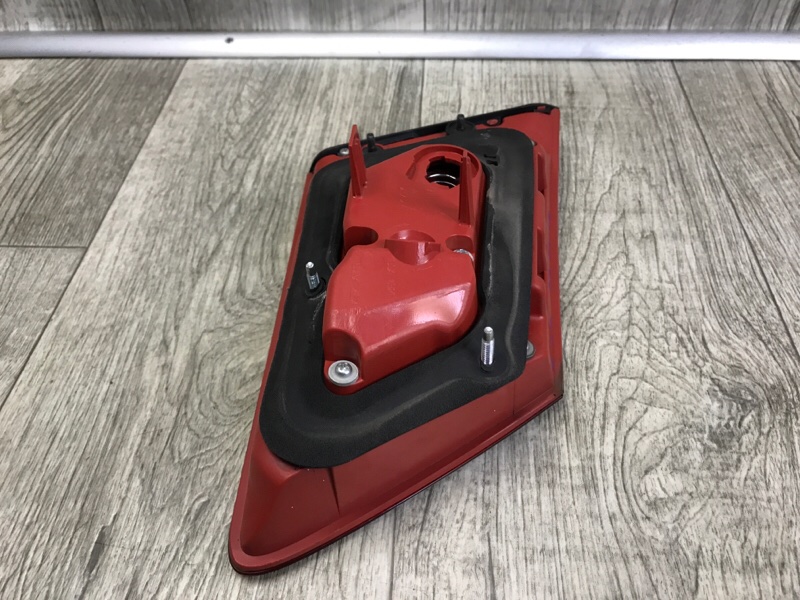 Фонарь внутренний правый ES350 06-12 Фонарь внутренний правый ES350 06-12