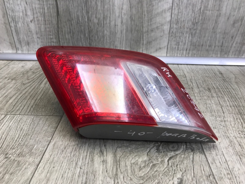 Фонарь внутренний правый TOYOTA CAMRY 40 06-11