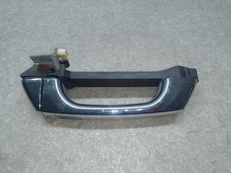 Ручка двери наружная задняя правая H3 05-10 2006 L52 3.5 L Ручка двери наружная задняя правая H3 05-10 2006 L52 3.5 L