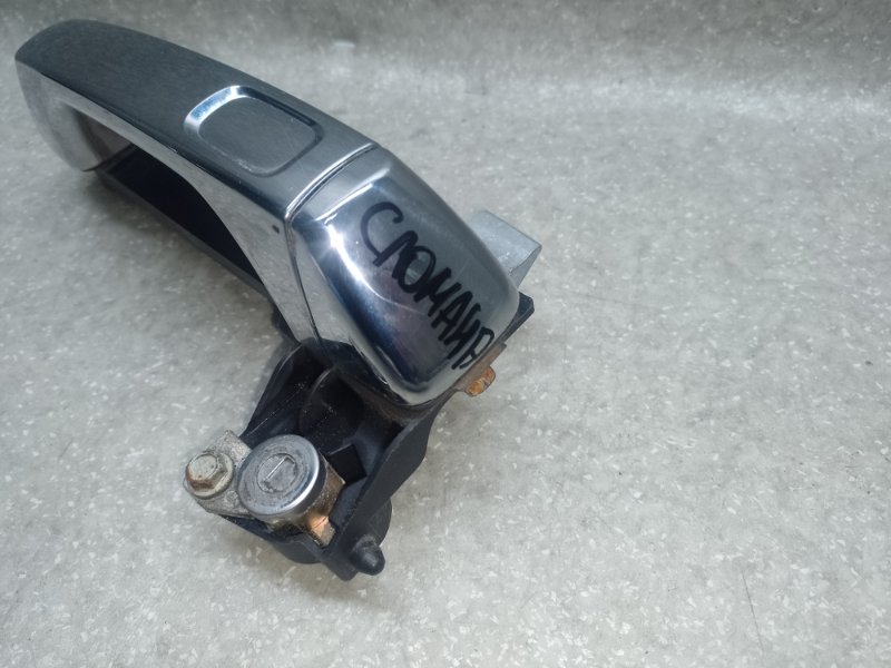 Ручка двери наружная передняя левая H3 05-10 2006 L52 3.5 L Ручка двери наружная передняя левая H3 05-10 2006 L52 3.5 L