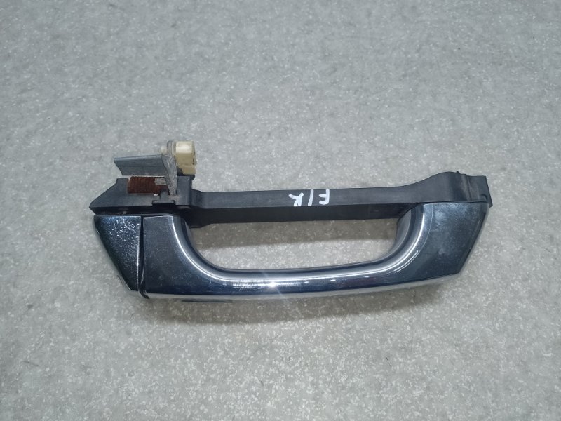 Ручка двери наружная передняя правая H3 05-10 2006 L52 3.5 L Ручка двери наружная передняя правая H3 05-10 2006 L52 3.5 L