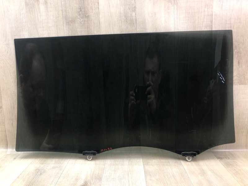 Стекло двери заднее правое SIENNA 11-16 2014 3.5 2GR-FE Стекло двери заднее правое SIENNA 11-16 2014 3.5 2GR-FE