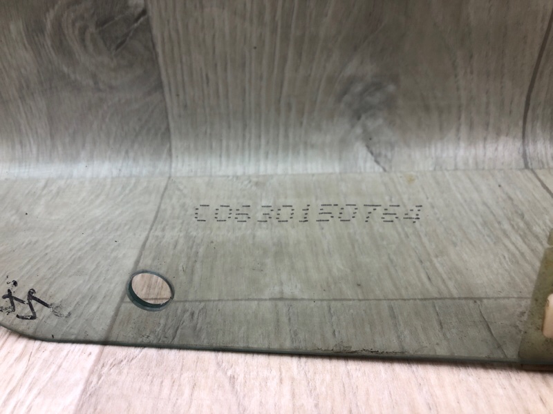 Стекло двери переднее левое ACCENT RB 10- 2014 1.6 G4FD