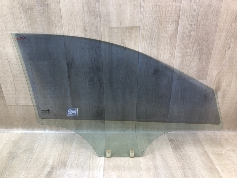 Стекло двери переднее левое ACCENT RB 10- 2011 ХЭТЧБЭК 1.6 G4FD