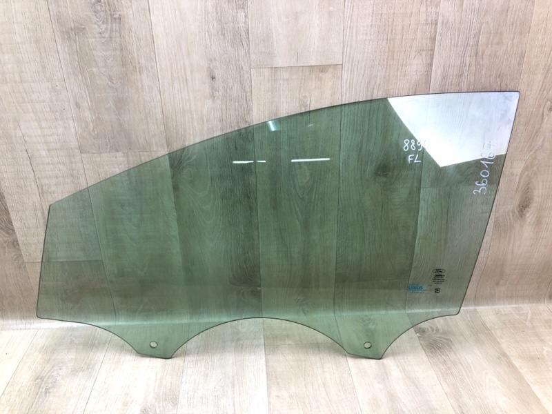 Стекло двери переднее левое FORD FOCUS 10-18 2017 2.0 C20HDEX F1EZ-5821411-A Б/У