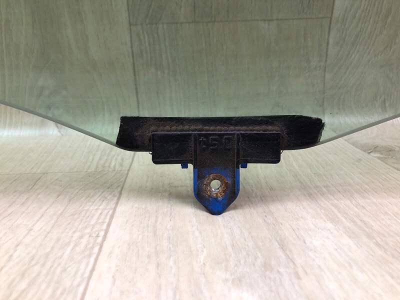 Стекло двери переднее левое SIENNA 11-16 2014 3.5 2GR-FE Стекло двери переднее левое SIENNA 11-16 2014 3.5 2GR-FE