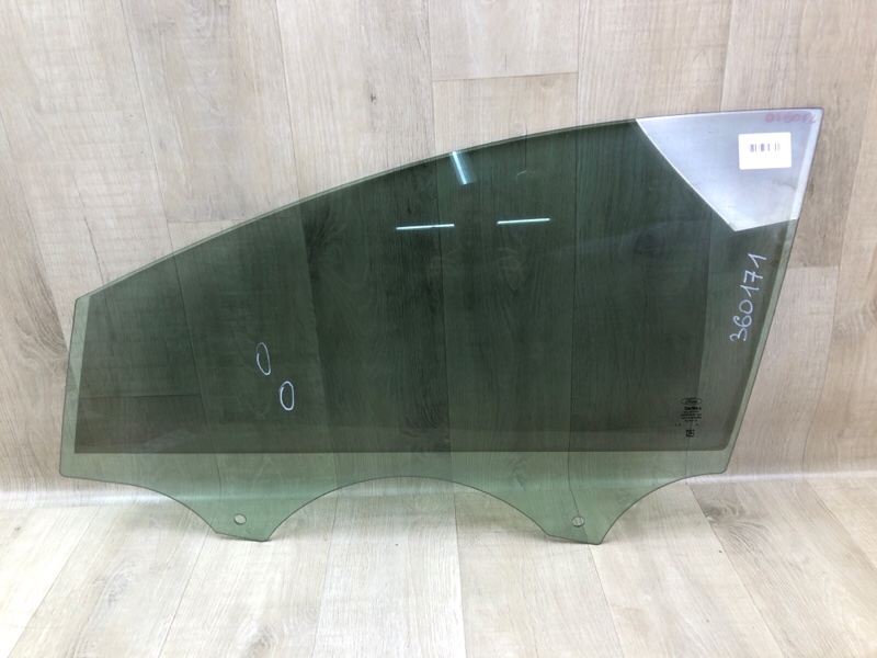 Стекло двери переднее левое FORD FOCUS 10-18 2014 2.0 C20HDEX CV6Z-5821411-A Б/У