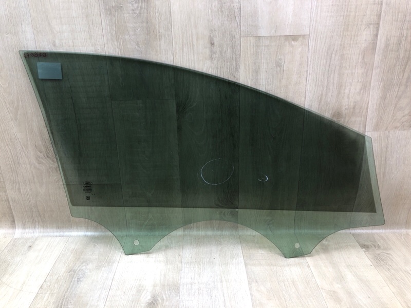 Стекло двери переднее левое FOCUS 10-18 2014 2.0 C20HDEX