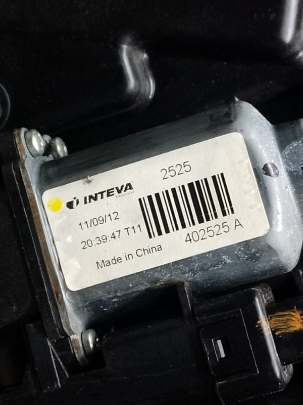 Стеклоподъемник передний левый KIA OPTIMA TF 11-16 2.0 G4KH Стеклоподъемник передний левый KIA OPTIMA TF 11-16 2.0 G4KH