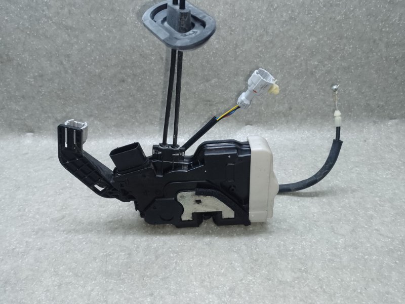 Замок двери передний правый KIA OPTIMA TF 11-16 2.0 G4KH Замок двери передний правый KIA OPTIMA TF 11-16 2.0 G4KH