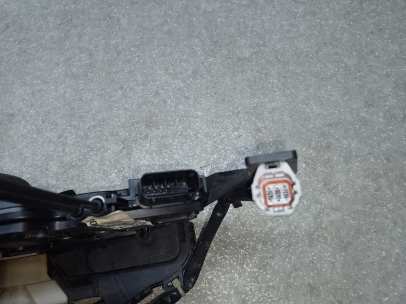 Замок двери передний правый OPTIMA TF 11-16 2013 2.0 G4KH Замок двери передний правый OPTIMA TF 11-16 2013 2.0 G4KH