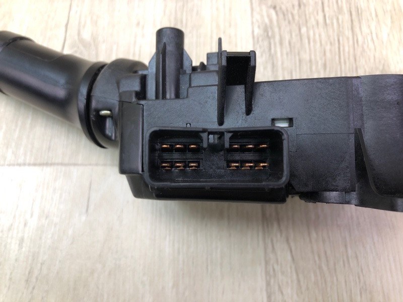 Подрулевой переключатель левый ACCENT RB 10- 2014 1.6 G4FD