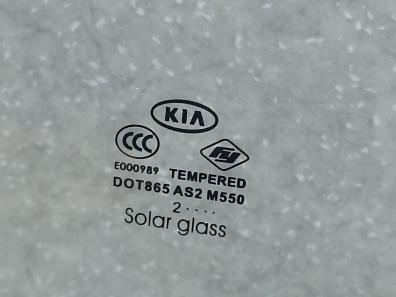 Стекло двери переднее правое OPTIMA TF 11-16 2013 2.0 G4KH