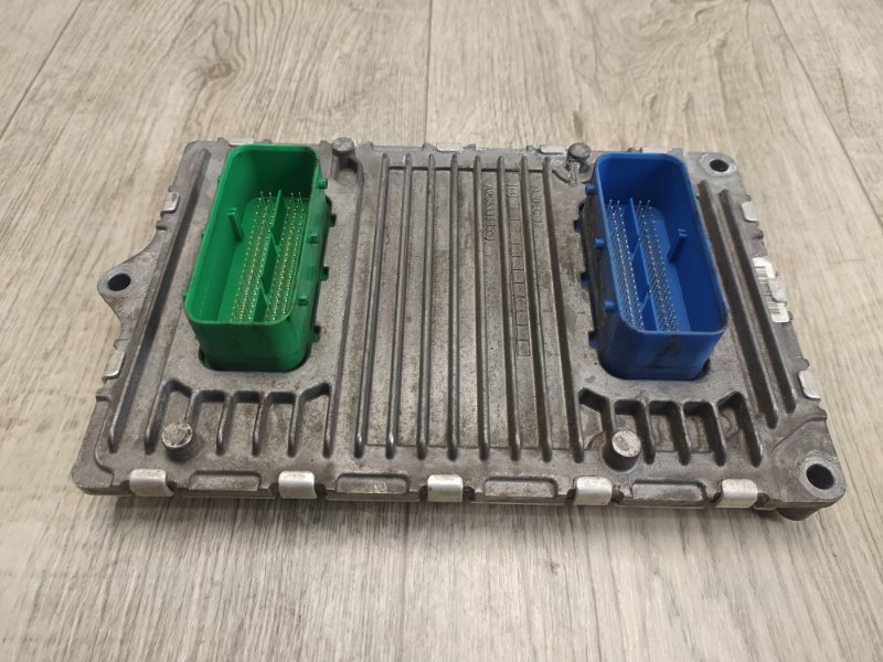 Запчасть блок управления двигателем JEEP RENEGADE (BU) 14- 2015 BU 2.4 ED6 5150911AE Б/У Блок управления двигателем JEEP RENEGADE (BU) 14- 2015 BU 2.4 ED6 5150911AE Б/У