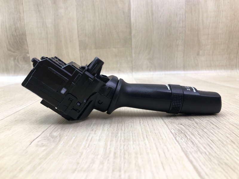 Подрулевой переключатель правый KIA FORTE YD 12- 2.0 G4NC
