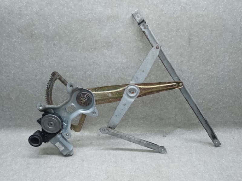 Запчасть стеклоподъемник передний левый TOYOTA CAMRY 30 02-06 69802-AA032 Б/У Стеклоподъемник передний левый TOYOTA CAMRY 30 02-06 69802-AA032 Б/У