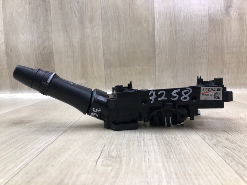 Подрулевой переключатель правый OUTLANDER GF 12- 2013 2.4 4J12