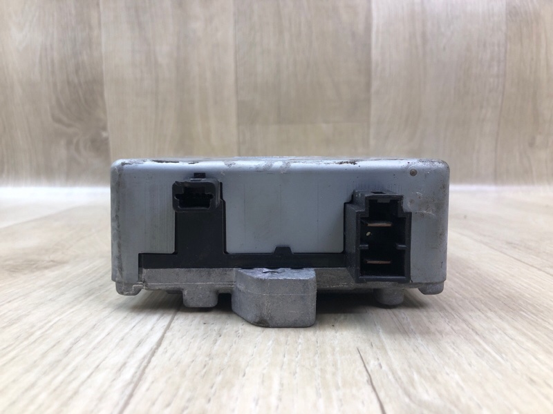 Блок управления электроусилителем руля OUTLANDER GF 12- 2013 2.4 4J12 Блок управления электроусилителем руля OUTLANDER GF 12- 2013 2.4 4J12