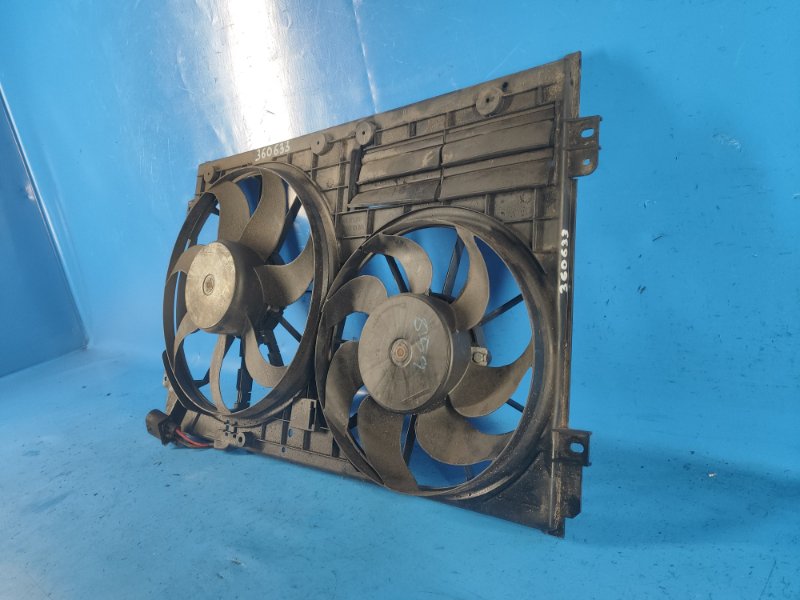 Диффузор вентилятора основного радиатора TIGUAN 08-17 2012 2.0 CCTA Диффузор вентилятора основного радиатора TIGUAN 08-17 2012 2.0 CCTA