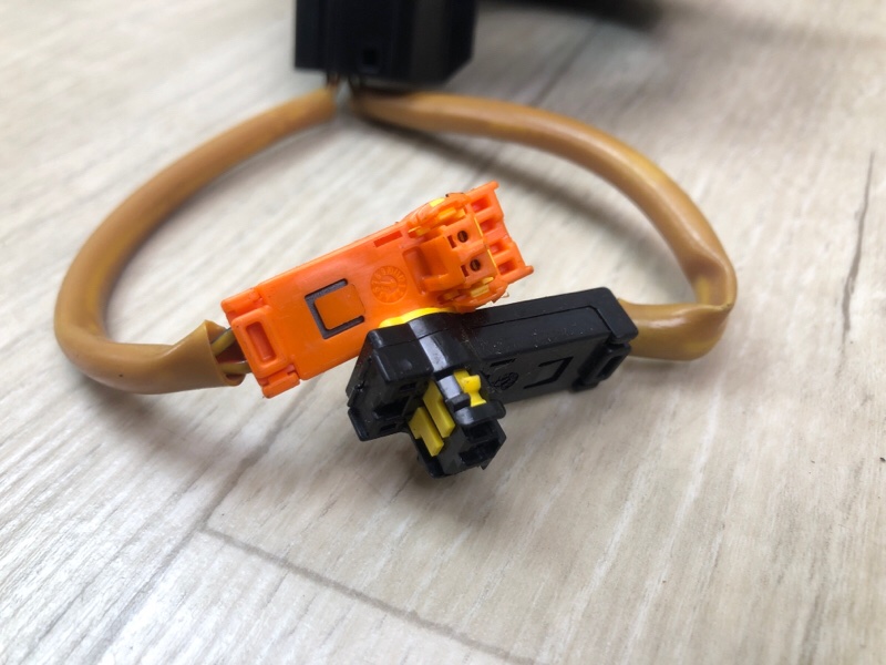 Шлейф Airbag OUTLANDER GF 12- 2013 2.4 4J12 Шлейф Airbag OUTLANDER GF 12- 2013 2.4 4J12