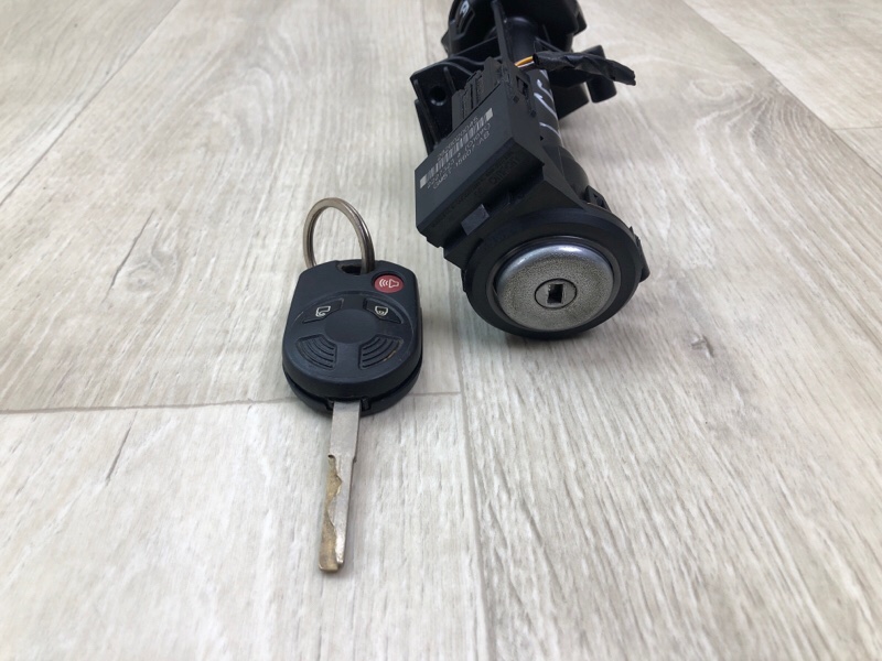 Замок зажигания ESCAPE 12-19 2018 T15HDTX Замок зажигания ESCAPE 12-19 2018 T15HDTX