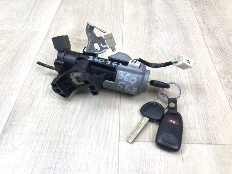 Замок зажигания HYUNDAI ACCENT RB 10- 2014 1.6 G4FD 819101R110 Б/У