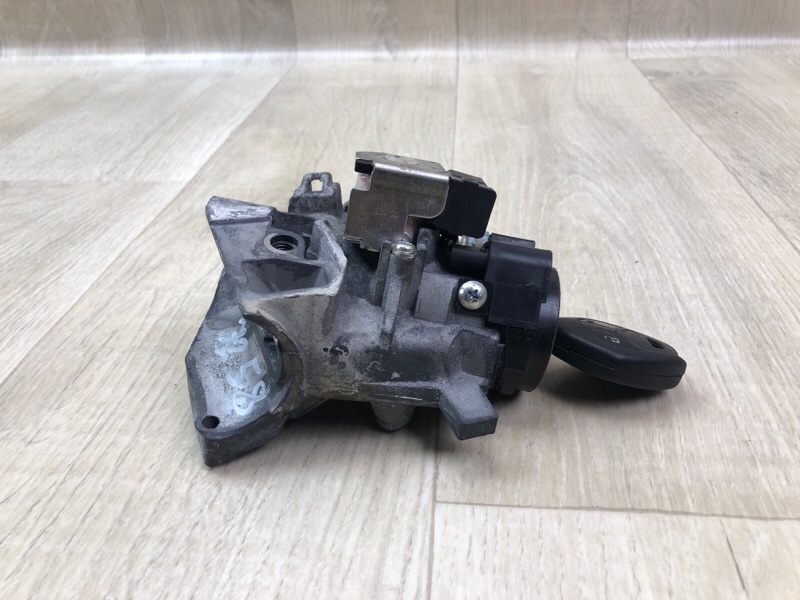 Замок зажигания MITSUBISHI OUTLANDER GF 12- 2.4 4J12 Замок зажигания MITSUBISHI OUTLANDER GF 12- 2.4 4J12