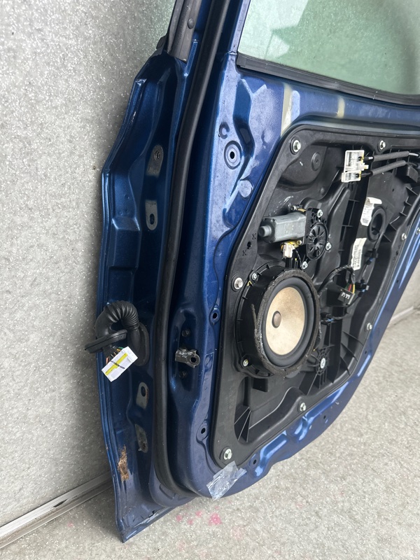 Дверь задняя правая ELANTRA MD 10-15 2015 1.8 G4NB Дверь задняя правая ELANTRA MD 10-15 2015 1.8 G4NB