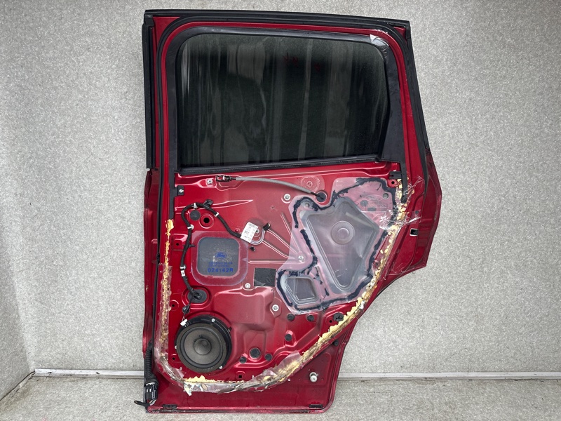 Дверь задняя правая ESCAPE 12-19 2014 T16HDTX
