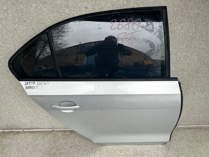 Дверь задняя правая JETTA USA 10-17 2010 CBTA 2.5L Дверь задняя правая JETTA USA 10-17 2010 CBTA 2.5L