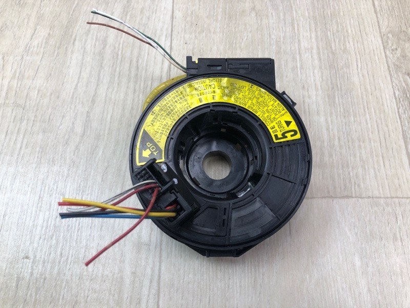 Запчасть шлейф airbag TOYOTA CAMRY 30 02-06 2002 3.0 1MZFE 8430633080 Б/У Шлейф Airbag TOYOTA CAMRY 30 02-06 2002 3.0 1MZFE 8430633080 Б/У