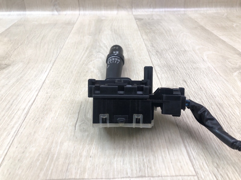 Подрулевой переключатель правый CAMRY 30 02-06 2002 3.0 1MZFE