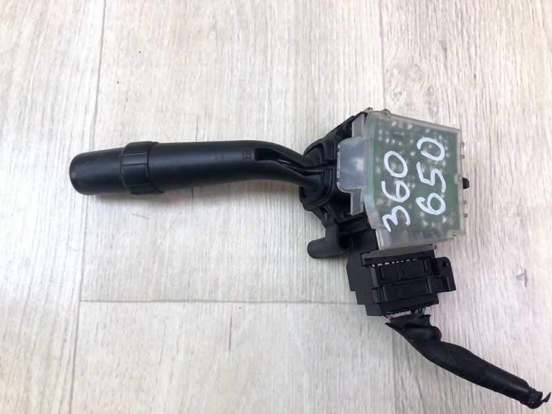 Подрулевой переключатель правый CAMRY 30 02-06 2002 3.0 1MZFE