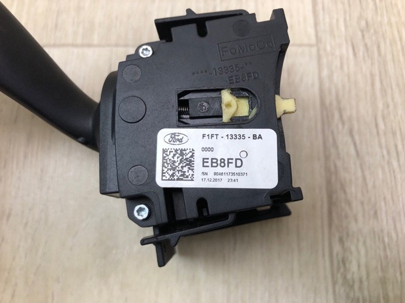 Подрулевой переключатель левый ESCAPE 12-19 2018 T15HDTX