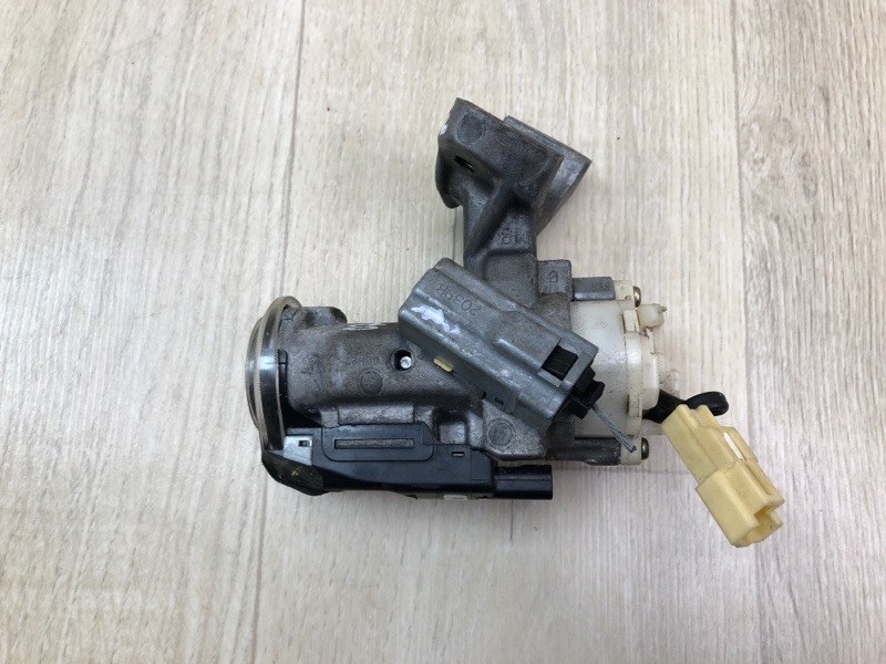 Замок зажигания TOYOTA CAMRY 30 02-06 3.0 1MZFE