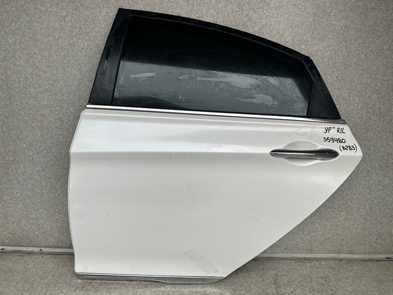 Запчасть дверь задняя левая HYUNDAI SONATA YF 10-14 2011 2.4 G4KK 770034R000 Б/У Дверь задняя левая HYUNDAI SONATA YF 10-14 2011 2.4 G4KK 770034R000 Б/У