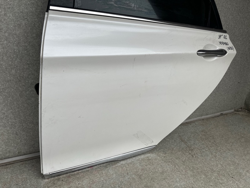 Дверь задняя левая HYUNDAI SONATA YF 10-14 2.4 G4KK Дверь задняя левая HYUNDAI SONATA YF 10-14 2.4 G4KK