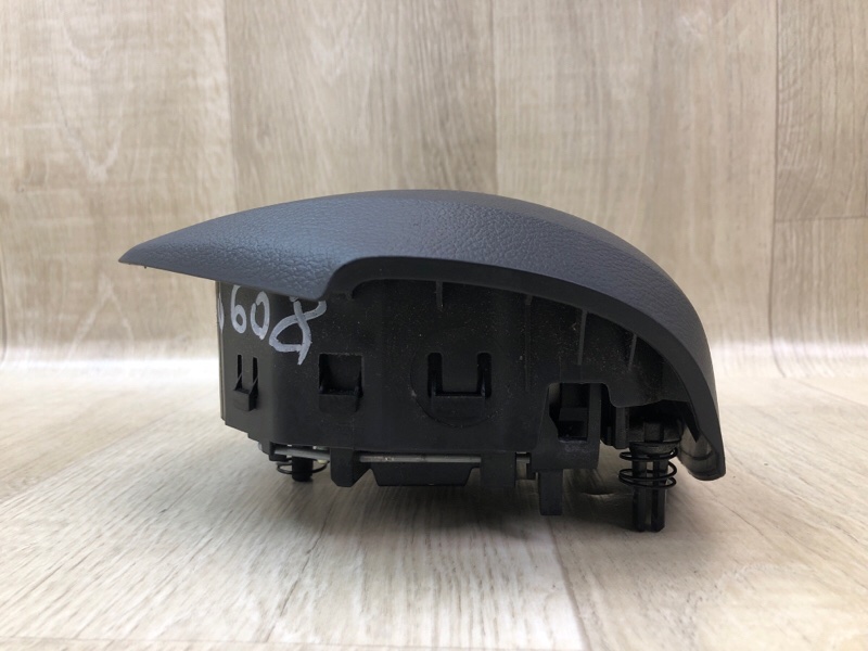 Подушка безопасности в руль OUTLANDER GF 12- 2013 2.4 4J12