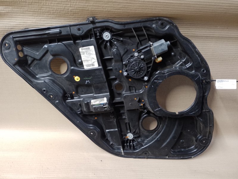 Стеклоподъемник задний левый SONATA YF 10-14