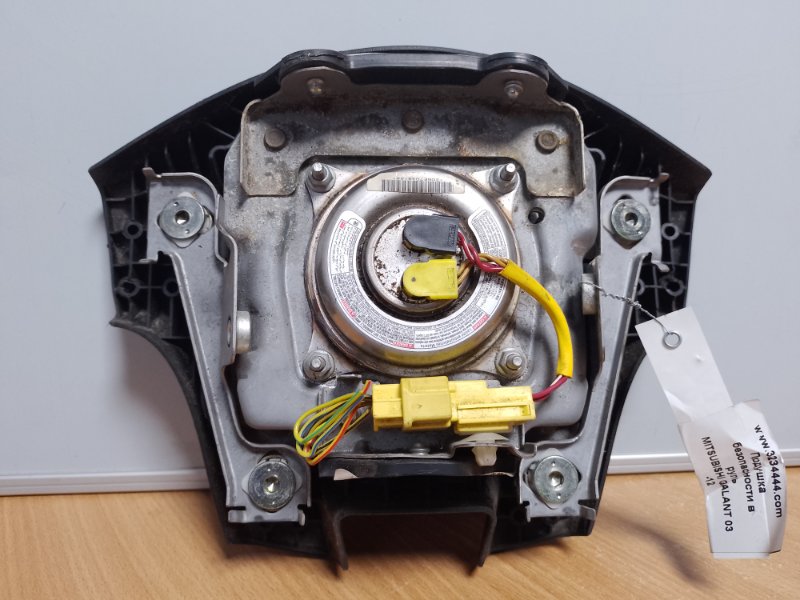 Подушка безопасности в руль MITSUBISHI GALANT 03-12