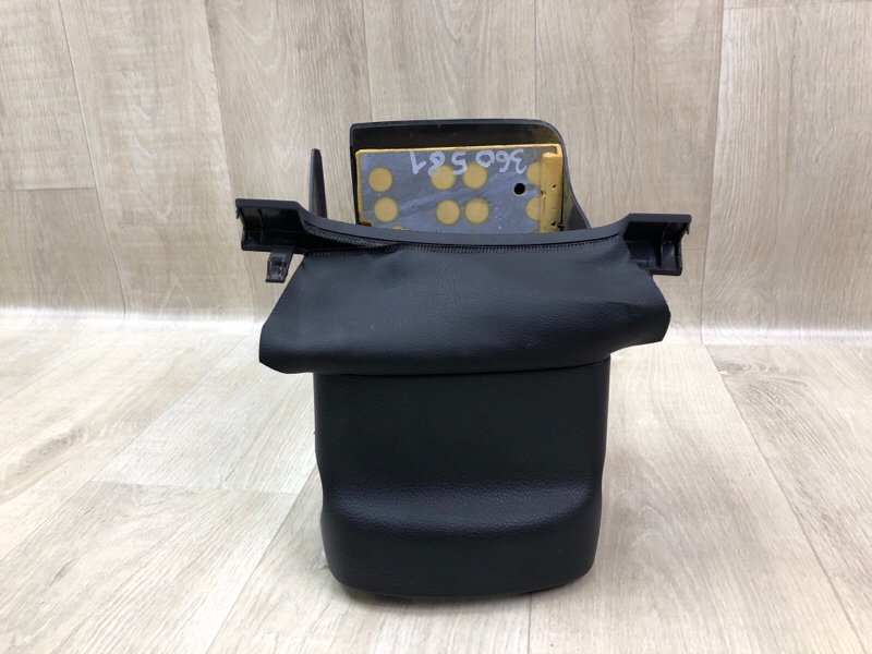 Кожух рулевой колонки TIGUAN 08-17 2012 2.0 CCTA Кожух рулевой колонки TIGUAN 08-17 2012 2.0 CCTA