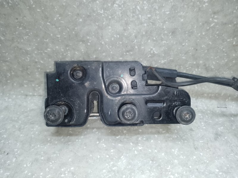 Замок капота A5 07-17 2008 CALA 3.2L Замок капота A5 07-17 2008 CALA 3.2L