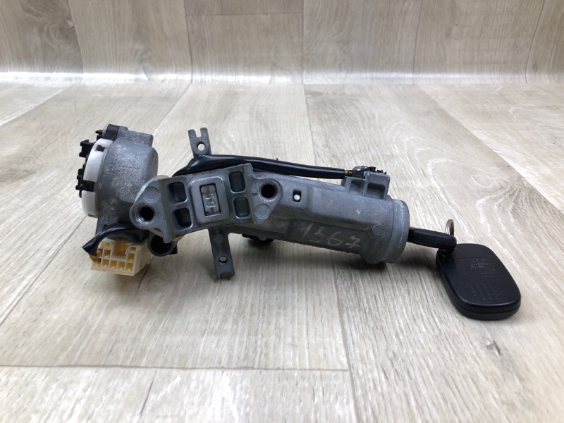 Замок зажигания SUZUKI SX4 06-13 J20A Замок зажигания SUZUKI SX4 06-13 J20A