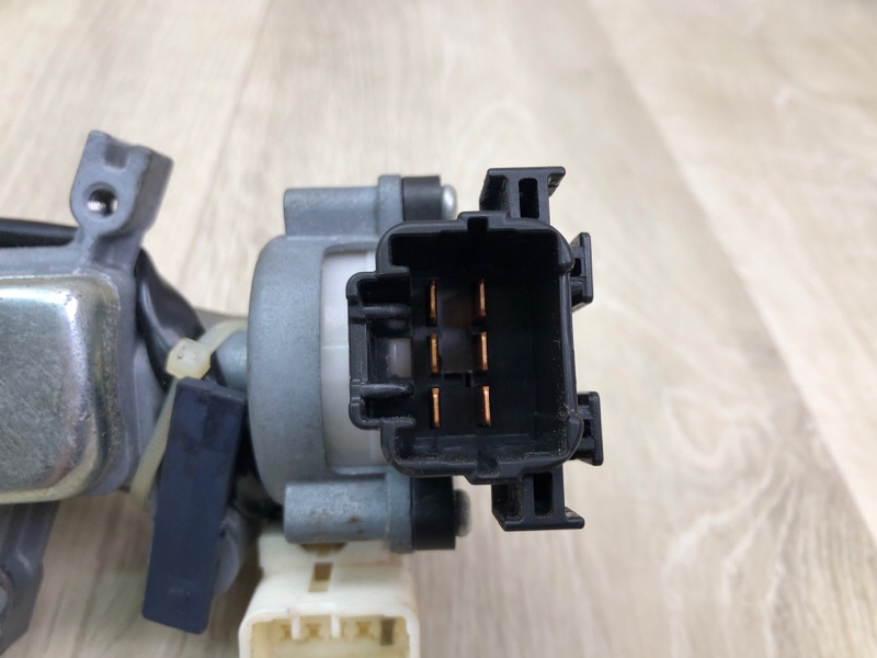 Замок зажигания SX4 06-13 2009 J20A Замок зажигания SX4 06-13 2009 J20A