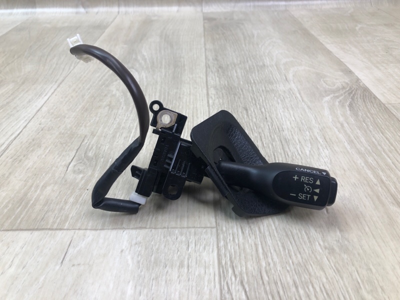 Запчасть переключатель круиз-контроля TOYOTA SIENNA 11-16 2014 3.5 2GR-FE 8463208040 Б/У Переключатель круиз-контроля TOYOTA SIENNA 11-16 2014 3.5 2GR-FE 8463208040 Б/У