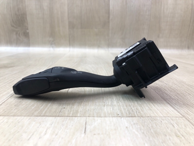 Подрулевой переключатель правый FORD FOCUS 10-18 2.0 C20HDEX