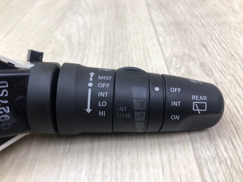 Подрулевой переключатель правый ROGUE 08-15 2010 2.5 QR25DE Подрулевой переключатель правый ROGUE 08-15 2010 2.5 QR25DE